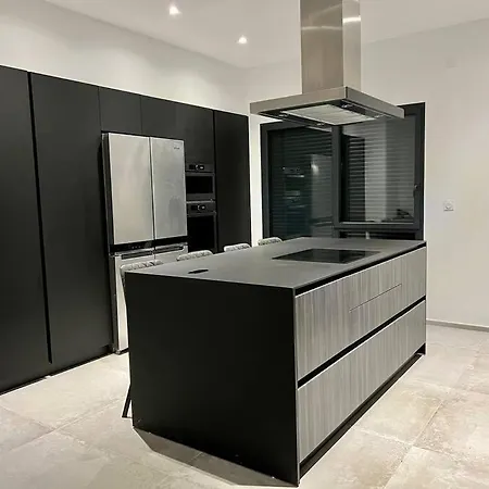 Magnifique Contemporaine Villa Frejus